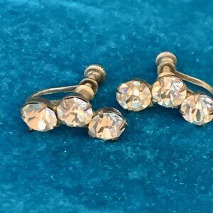 Vintage screw back earrings Sterling silver and rhinestones